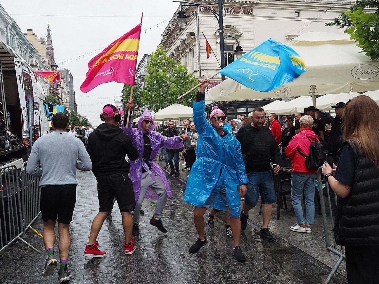 Parada Wolności to zawsze barwne i wesołe wydarzenie, jednak wywołuje sporo zmian w komunikacji