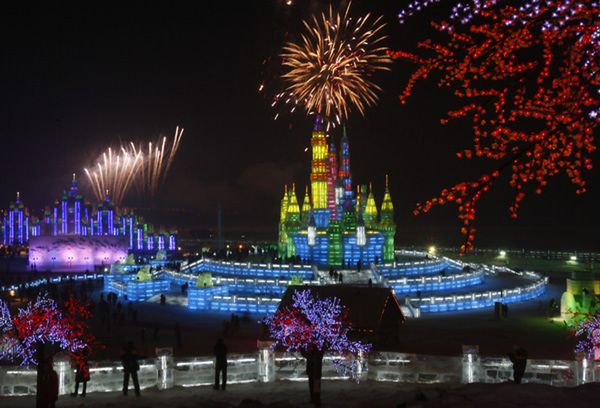 Międzynarodowy Festiwal Lodu i Śniegu 9