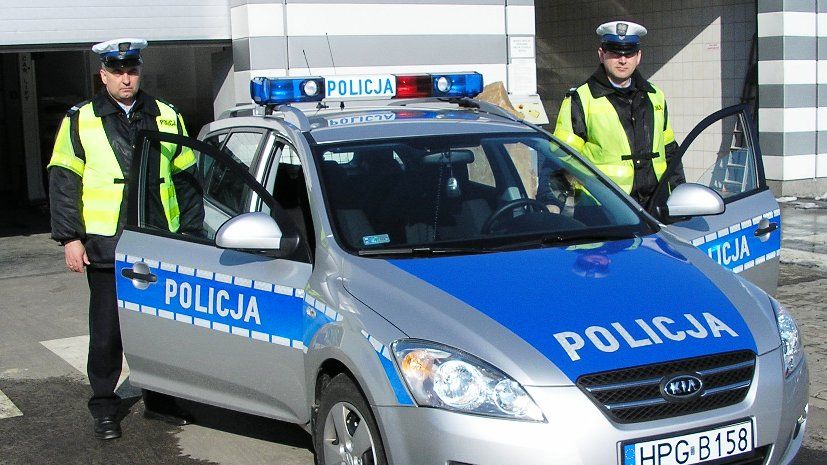 Kia Cee'd - radiowóz (fot. olkusz.policja.gov.pl)