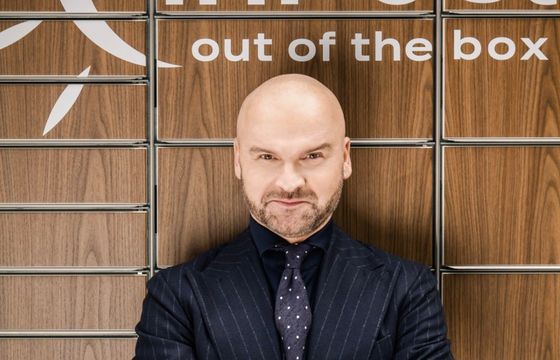 InPost ma przejść z Czech do USA. Agencja ratingowa na razie pokazuje kciuk w dół