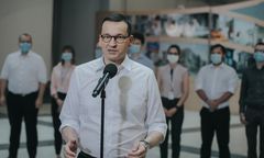 Mateusz Morawiecki: premier Orban zapewnił mnie o poparciu dla daleko idących sankcji wobec Rosji, w tym SWIFT