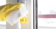 Pożółkłe ramy okienne? Prosty trik sprawi, że będą jak nowe