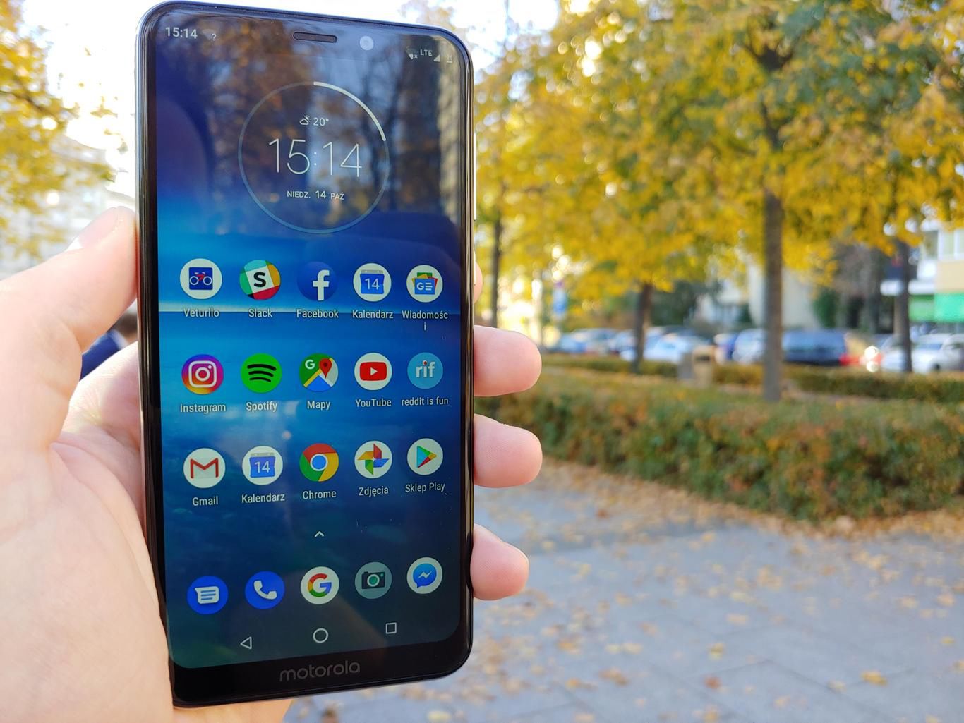 Motorola One to złoty standard niedrogich telefonów [minitest] 9