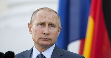 Putin jak "hollywoodzki macho"? Prezydent Rosji kpi ze słów Bidena i porównuje go do Trumpa