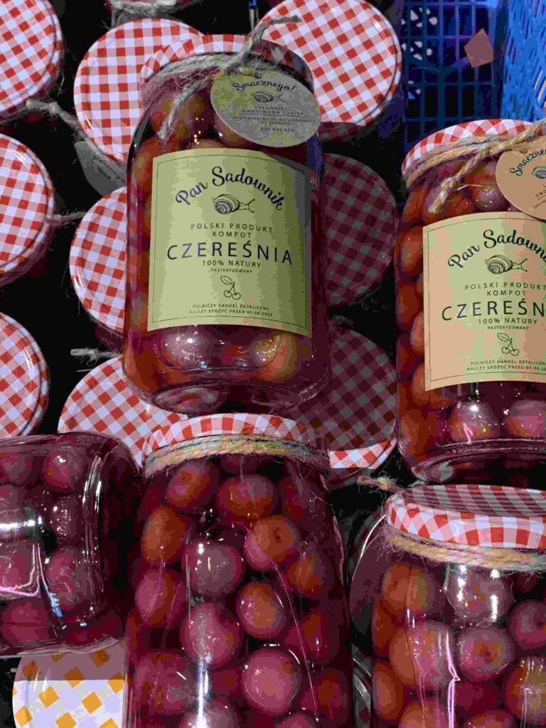 Naturalny kompot z czereśni
