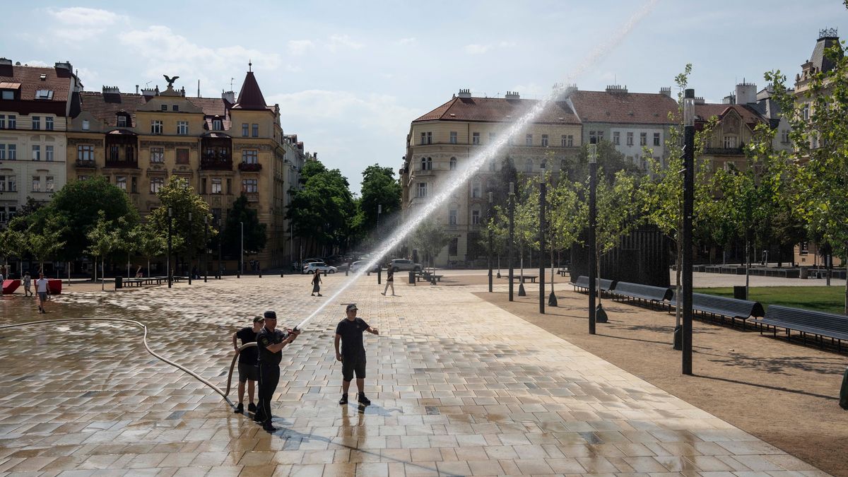 Praga ogarnięta upałami