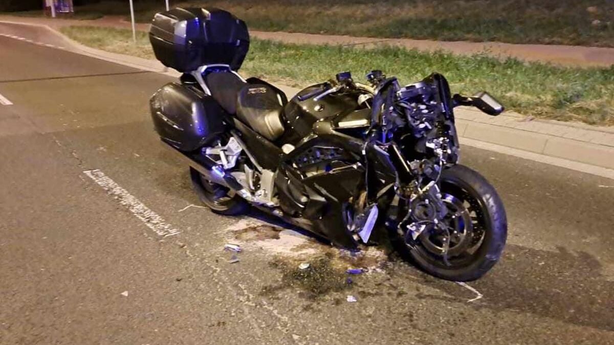 Motocyklista wjechał w tył audi na ul. Jana Pawła II