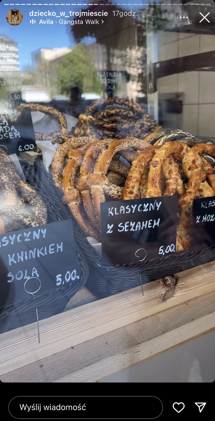 Ceny precli na ul. Piotrkowskiej w Łodzi