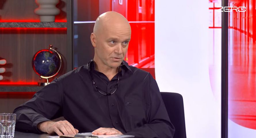 Jędrzejewski już po przesłuchaniu. Nie chciał zeznawać, nie miał telefonu