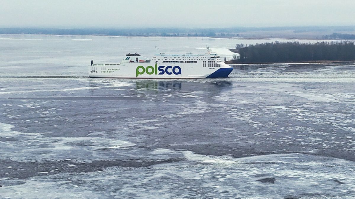 Prom Jantar Unity. Zdjęcie ilustracyjne