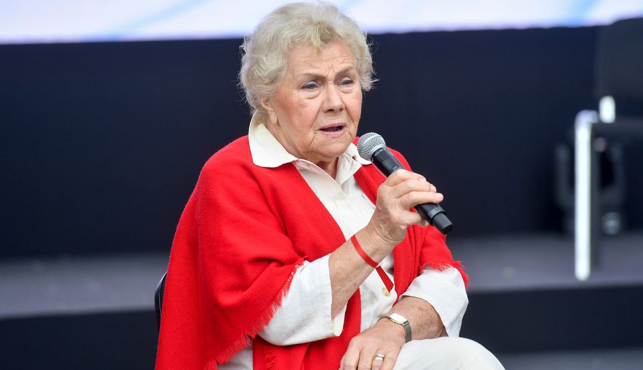 Musi dorabiać. Gotowi? Tyle wynosi emerytura Lipowskiej