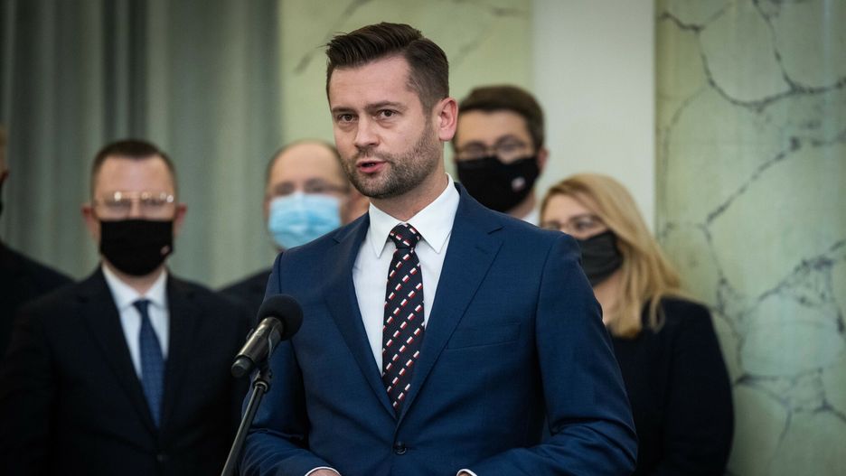 Minister sportu Kamil Bortniczuk odejdzie z rządu? Chce tego opozycja.