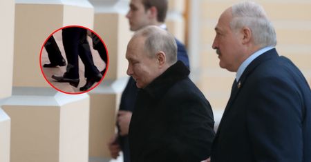 Pokazali wideo. Łukaszenka miał problem ze schodami