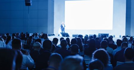 Wydarzenia, których nie sposób pominąć – przegląd wiosennych konferencji naukowych