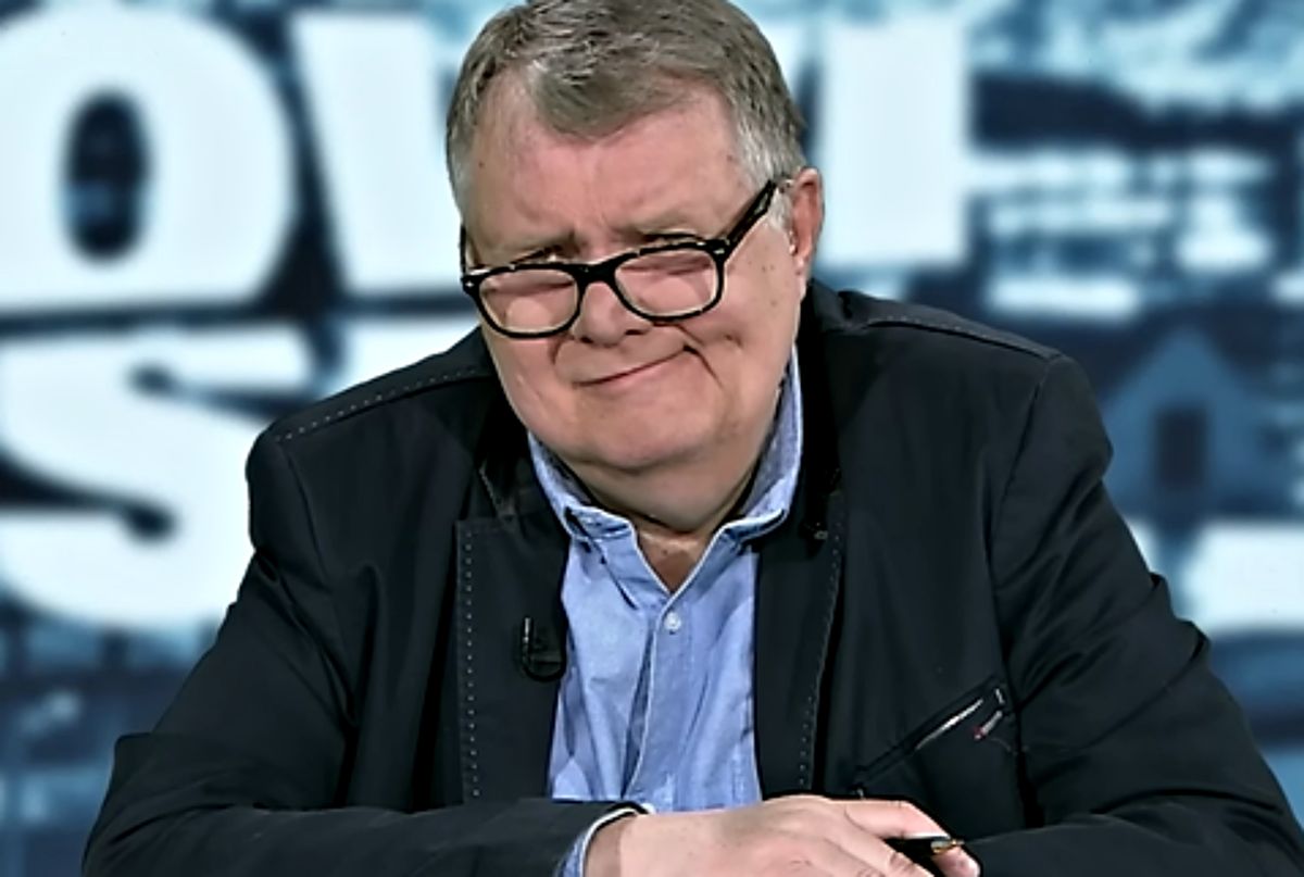Jacek Sobala jest jednym z prowadzących program informacyjny "Dzisiaj" w TV Republika