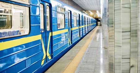 Kijów o "zagrożeniu militarnym". Metro zostałoby schronem