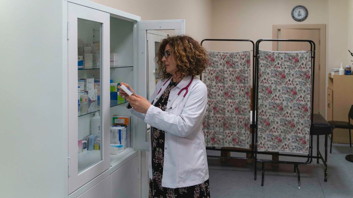 Nowa lista leków zagrożonych brakami. Wśród nich m.in. GLP-1, opioidy i leki neurologiczne