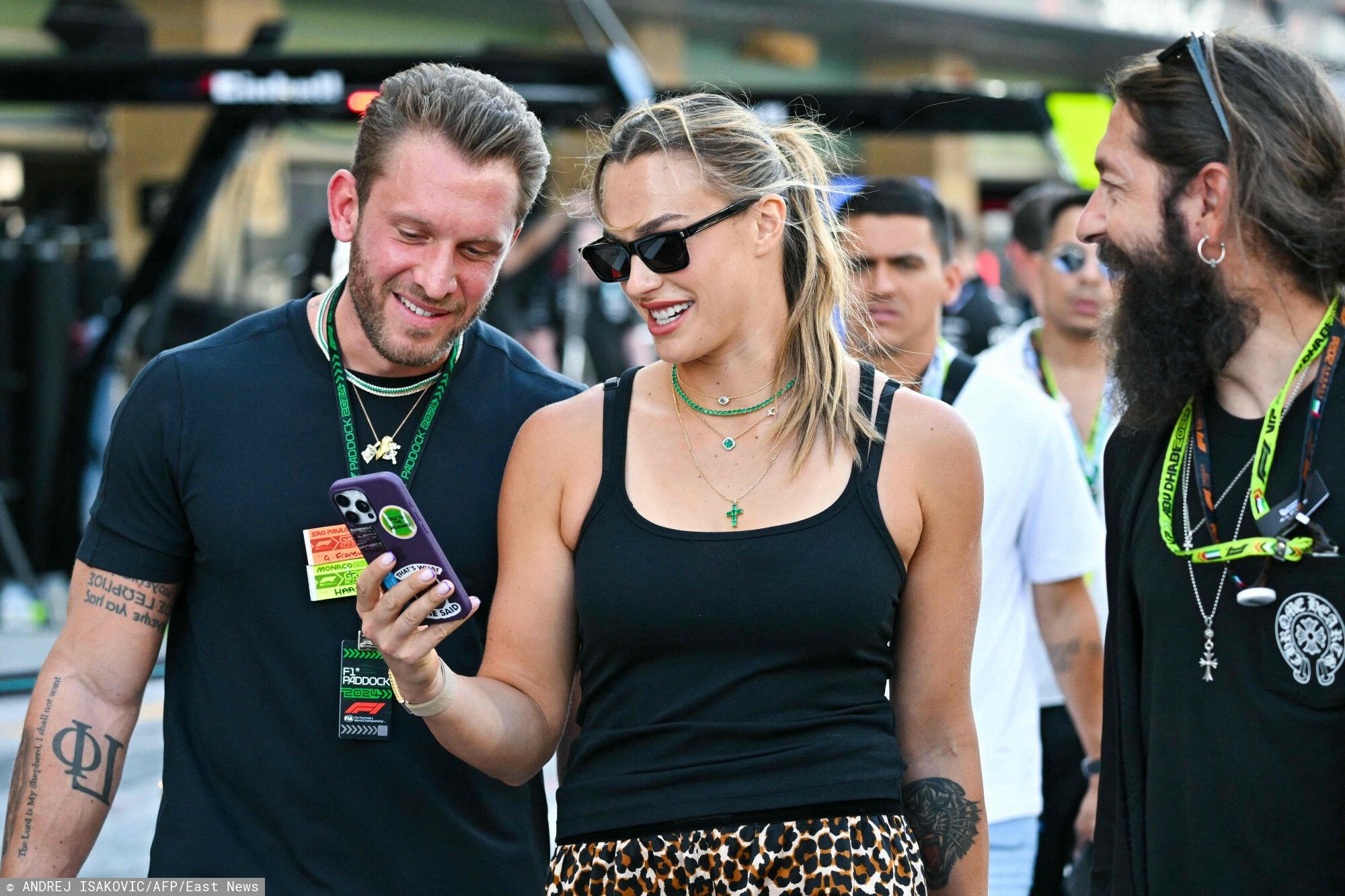 Aryna Sabalenka z ukochanym na wyścigach Formuły 1 w Abu Dhabi