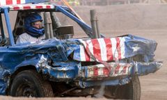 Jawor. Kolejne miejsce dla fanów motoryzacji. Stworzono jeden z największych torów Wrak Race