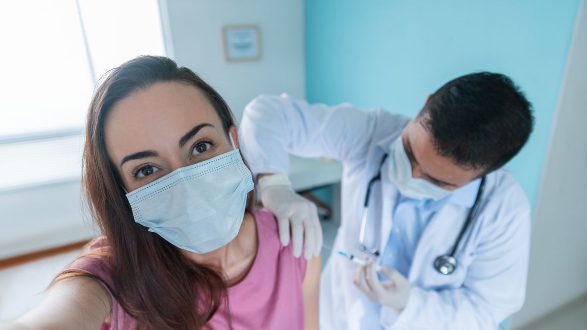 Stan w USA chce zachęcić młodych do szczepień.