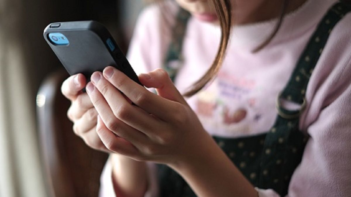 Pierwszy telefon dziecka - kiedy?