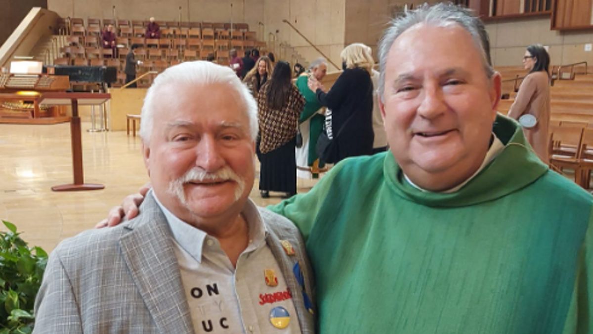Lech Wałęsa pokazał zdjęcia z Los Angeles