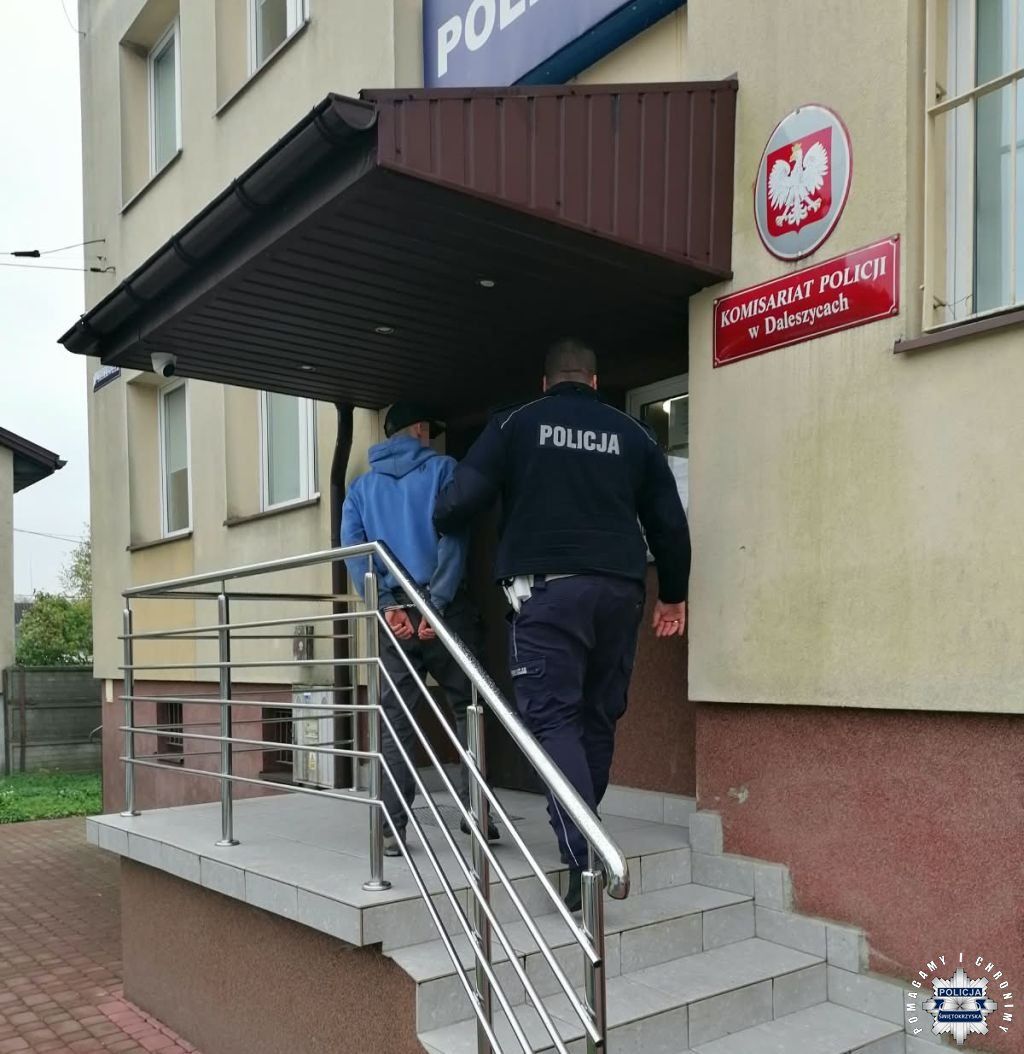 Wzięli ściganego „w kleszcze”