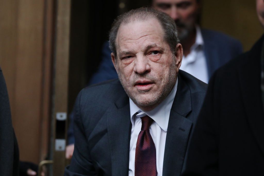 Słynny producent filmowy Harvey Weinstein usłyszał nowe zarzuty