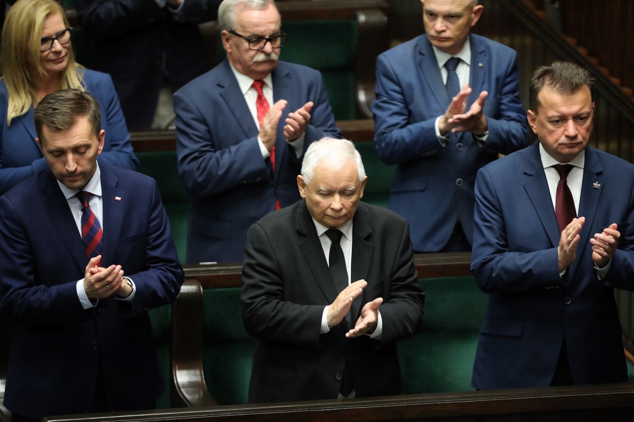 Piątka dla zwierząt, była projektem forsowanym osobiście przez Jarosława Kaczyńskiego