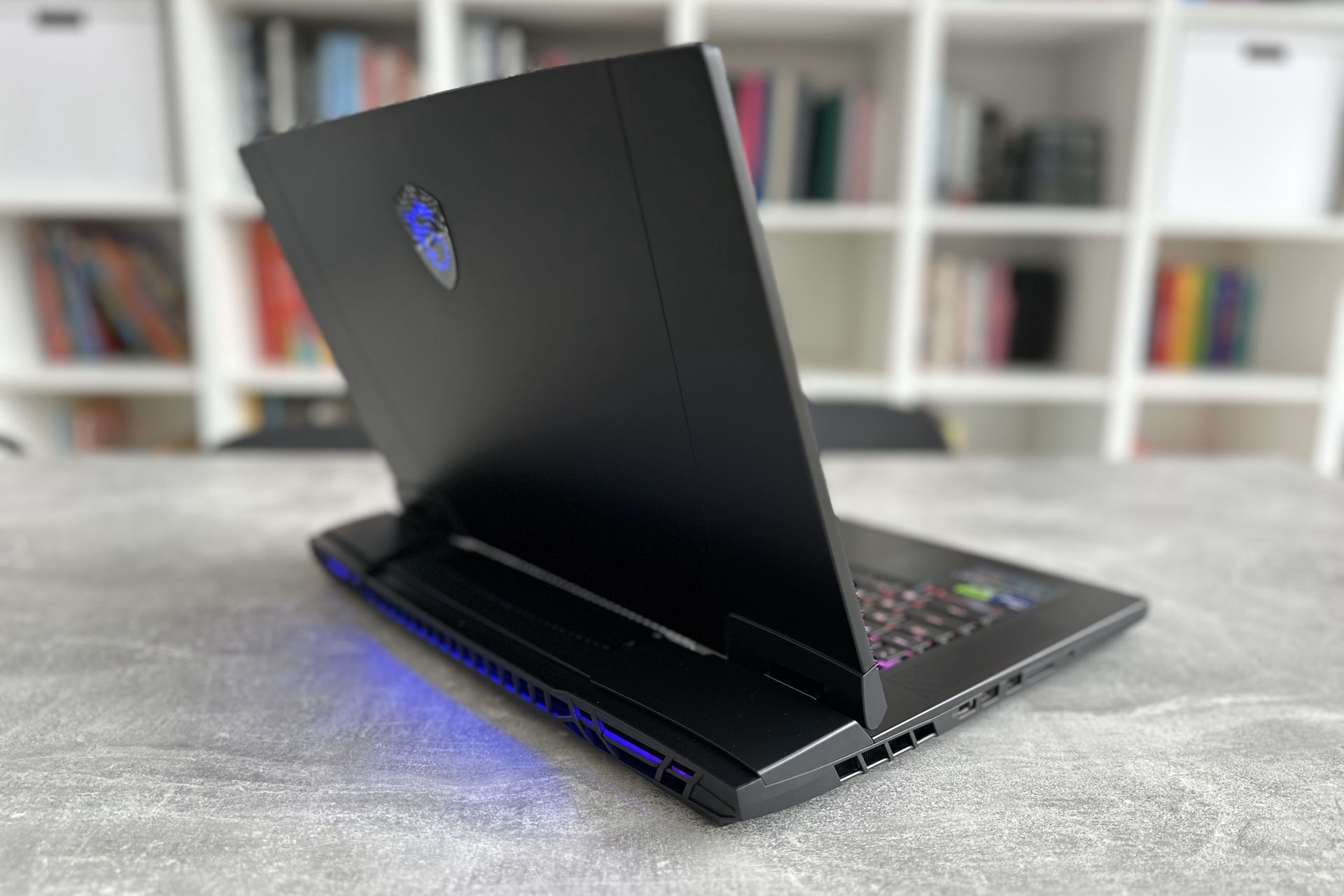 MSI Titan GT77 HX