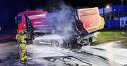 DK 11: Pożar ciężarówki przy „Sokolniku”! Kierowcy ruszyli z gaśnicami