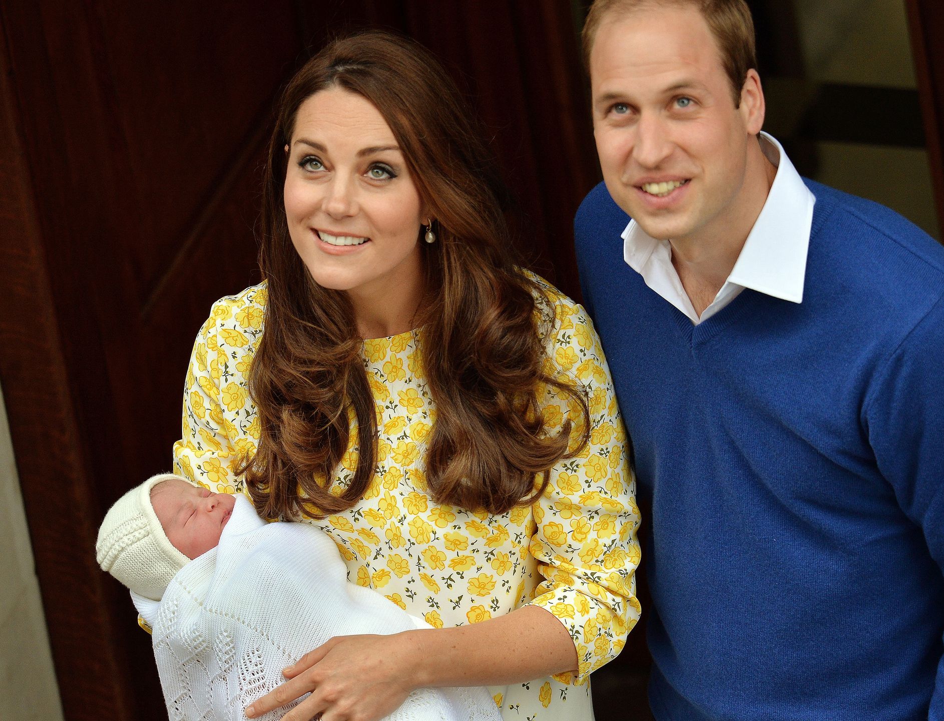 Royal babyThe Duke and Duchess of Cambridge outside the Lindo Wing of St Mary's Hospital in London, with their newborn daughter The Princess of Cambridge.wparota, 02.05.2015, 264043, B68_264043, B68, ROYAL BABY 11, ZB68_264043_0009