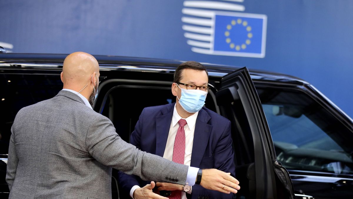 Czy w niedzielę premierowi Mateuszowi Morawieckiemu uda się załatwić to, po co przyjechał do Brukseli?