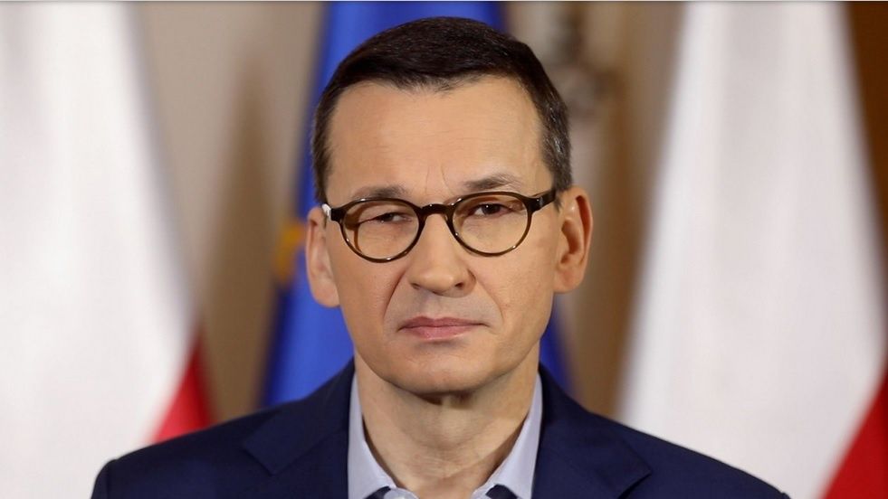 Mateusz Morawiecki przypomniał, że co najmniej do 18 stycznia powinniśmy ograniczać przemieszczanie się