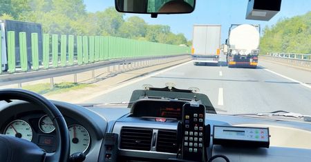 Kontrolowali ciężarówki na A4. Skupili się na jednym wykroczeniu