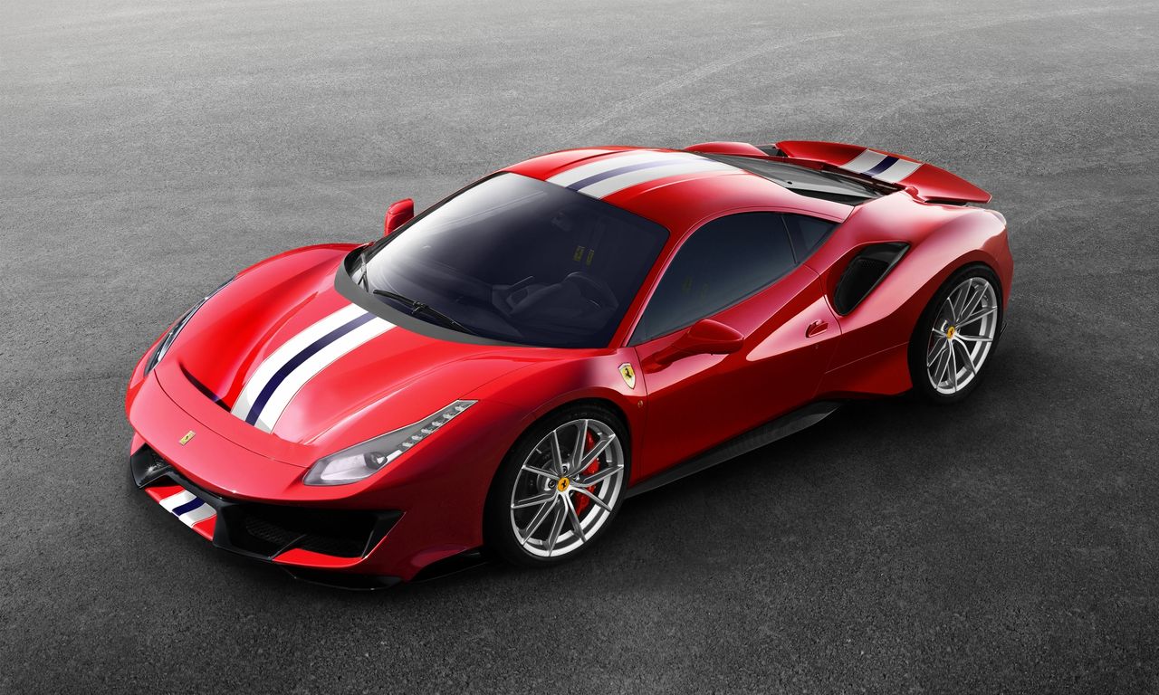 488 Pista to trzecie najszybsze Ferrari w historii. Ma też niesamowite V8 pod maską