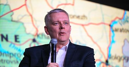 "Fatalny błąd". Siemoniak oburzony decyzją Zełenskiego