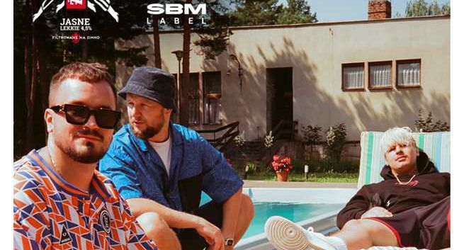 Lanek, Jan-rapowanie, Solar i White 2115 o życiu po pandemii w reklamie Żywca (wideo)