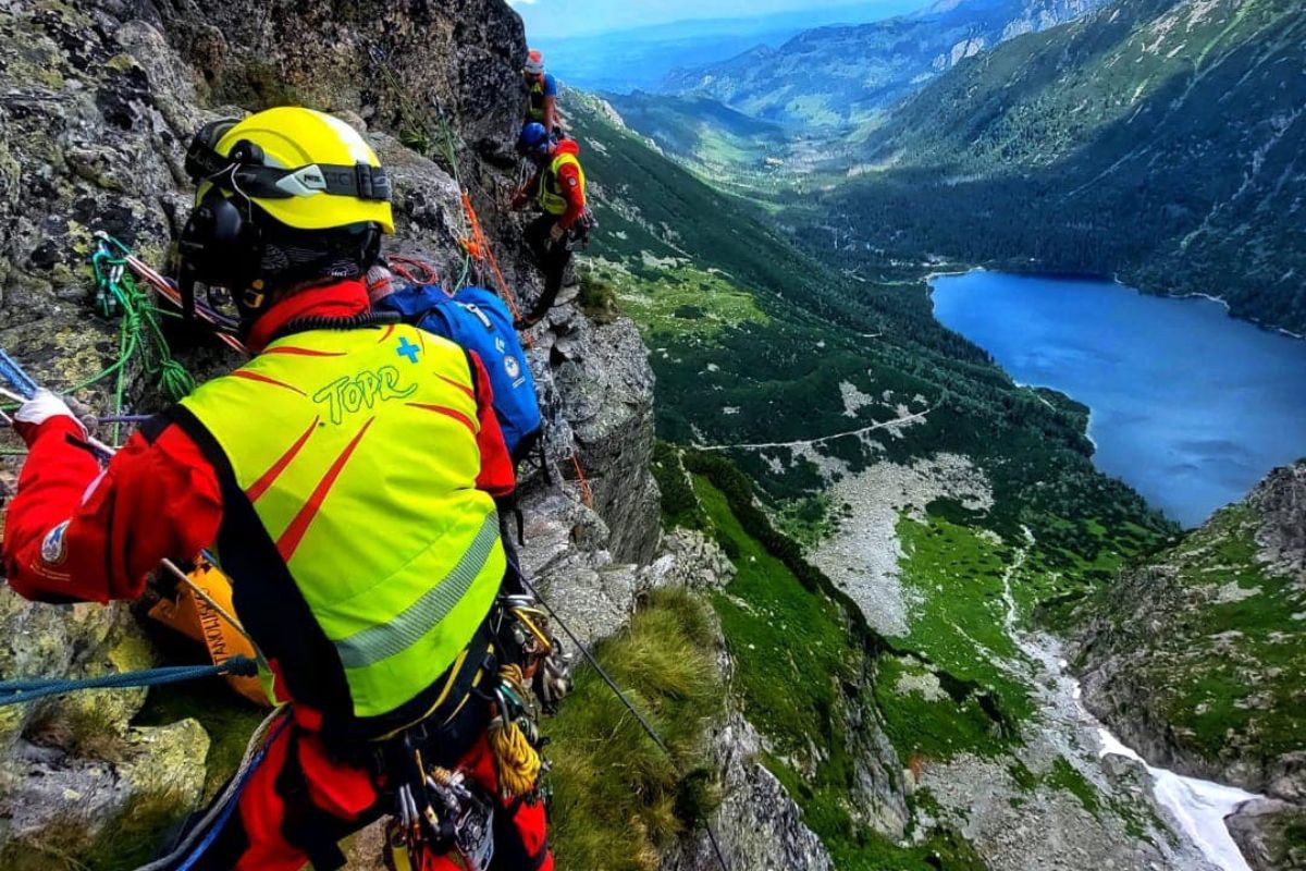 168 turystów. TOPR podsumowuje akcje. "Urazy rąk i nóg"