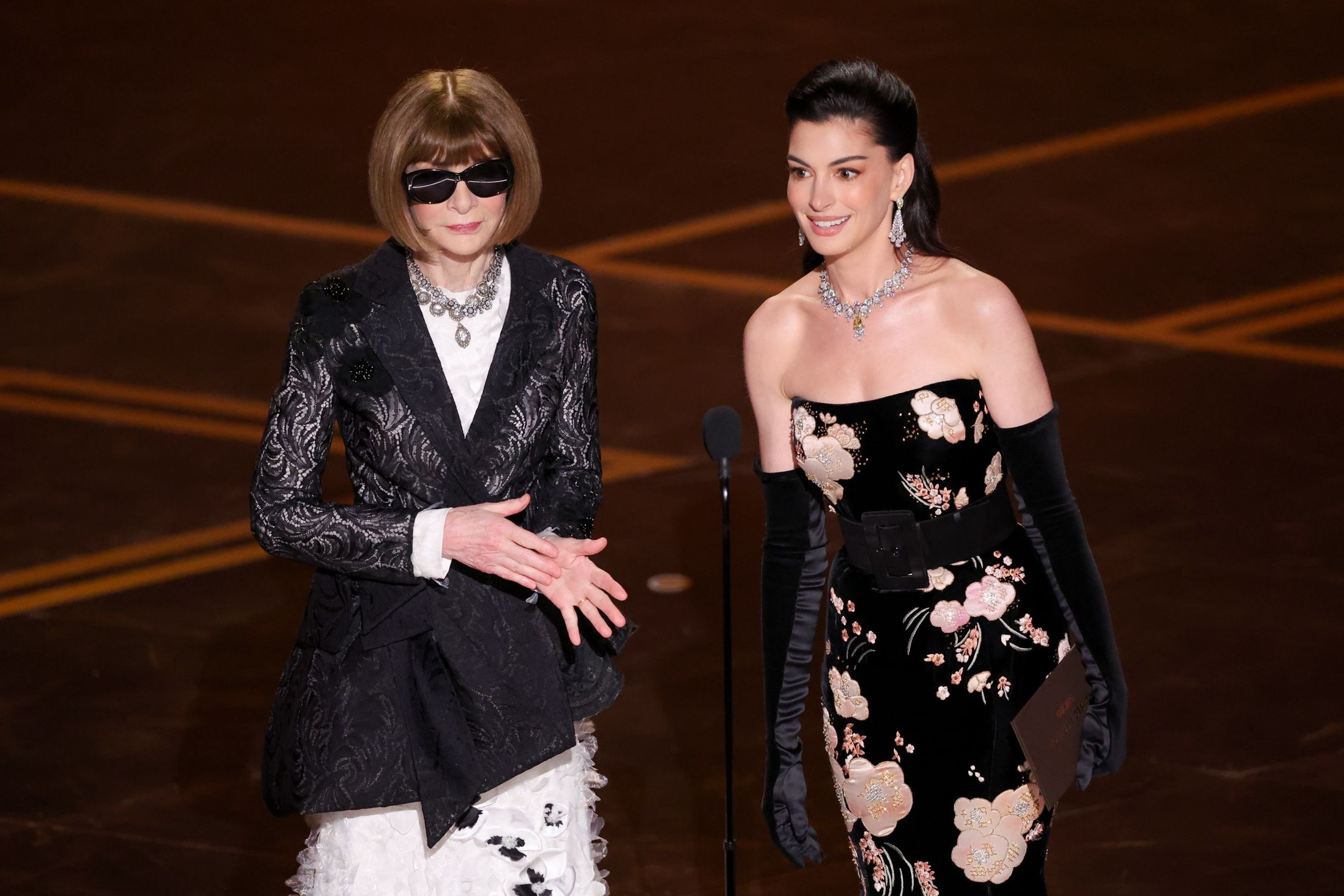 Anna Wintour i Anne Hathaway na ceremonii rozdania Oscarów 2026