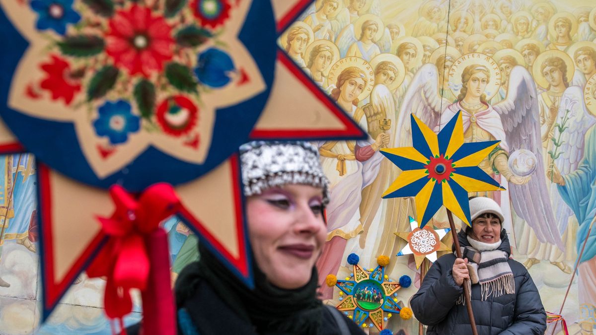 Marsz z gwiazdami bożonarodzeniowymi w Kijowie