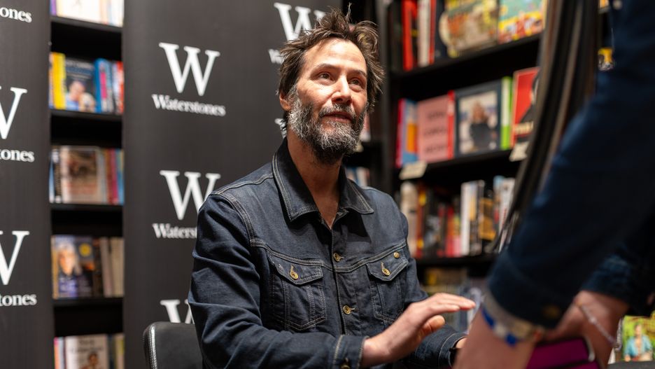 Keanu Reeves Signs Copies Of His Novel "The Book of Elsewhere"
LONDON, ENGLAND - DECEMBER 09: Keanu Reeves signs copies of his new novel 'The Book of Elsewhere' at Waterstones Piccadilly on December 09, 2024 in London, England. (Photo by Shane Anthony Sinclair/Getty Images)
Shane Sinclair
