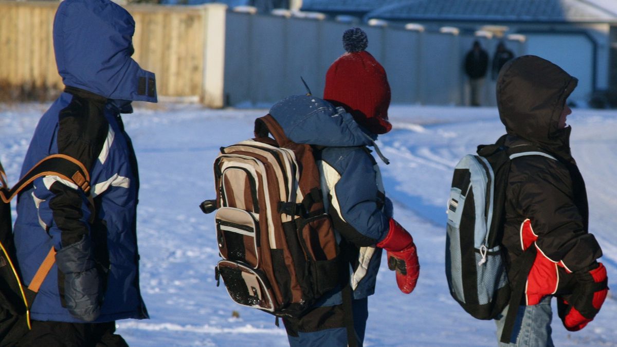 Szkoły na Ukrainie muszą zmagać się z licznymi alarmami bombowymi (zdj. ilustracyjne)