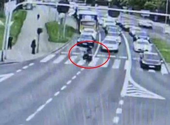 Zielona Góra: Co ten motocyklista zrobił na skrzyżowaniu? Stanie za to przed sądem