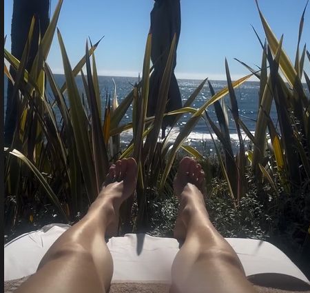 Doda relaksuje się w Hiszpanii