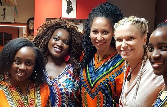 Paulina Młynarska poprowadzi cykl „Polacy z wyboru 2” w Canal+ Discovery. Wśród bohaterów m.in. Ivan Komarenko