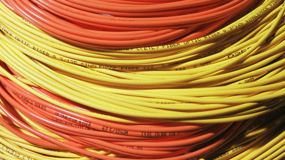 Światłowody osiągnęły nowy rekord prędkości /fot. GettyImages