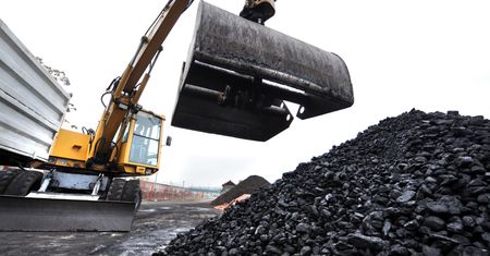 Kupił węgiel, który się nie pali. Wiceminister odpowiada: nie mówcie bzdur