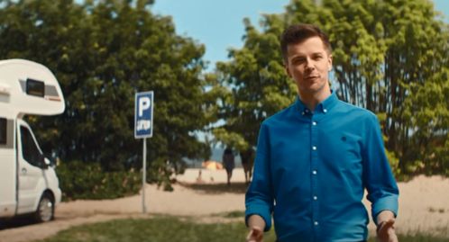 Radek Kotarski promuje aplikację mobilną banku Millenium (wideo)