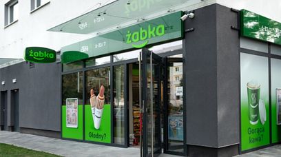 Zakupy "na zeszyt" w Żabce? Sieć rozważa nowe rozwiązanie